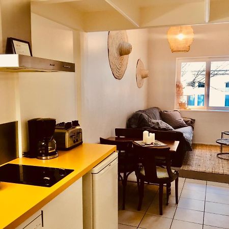 L'Atelier Du Vieux Port Avec Parking Apartment ลาโรแชล ภายนอก รูปภาพ