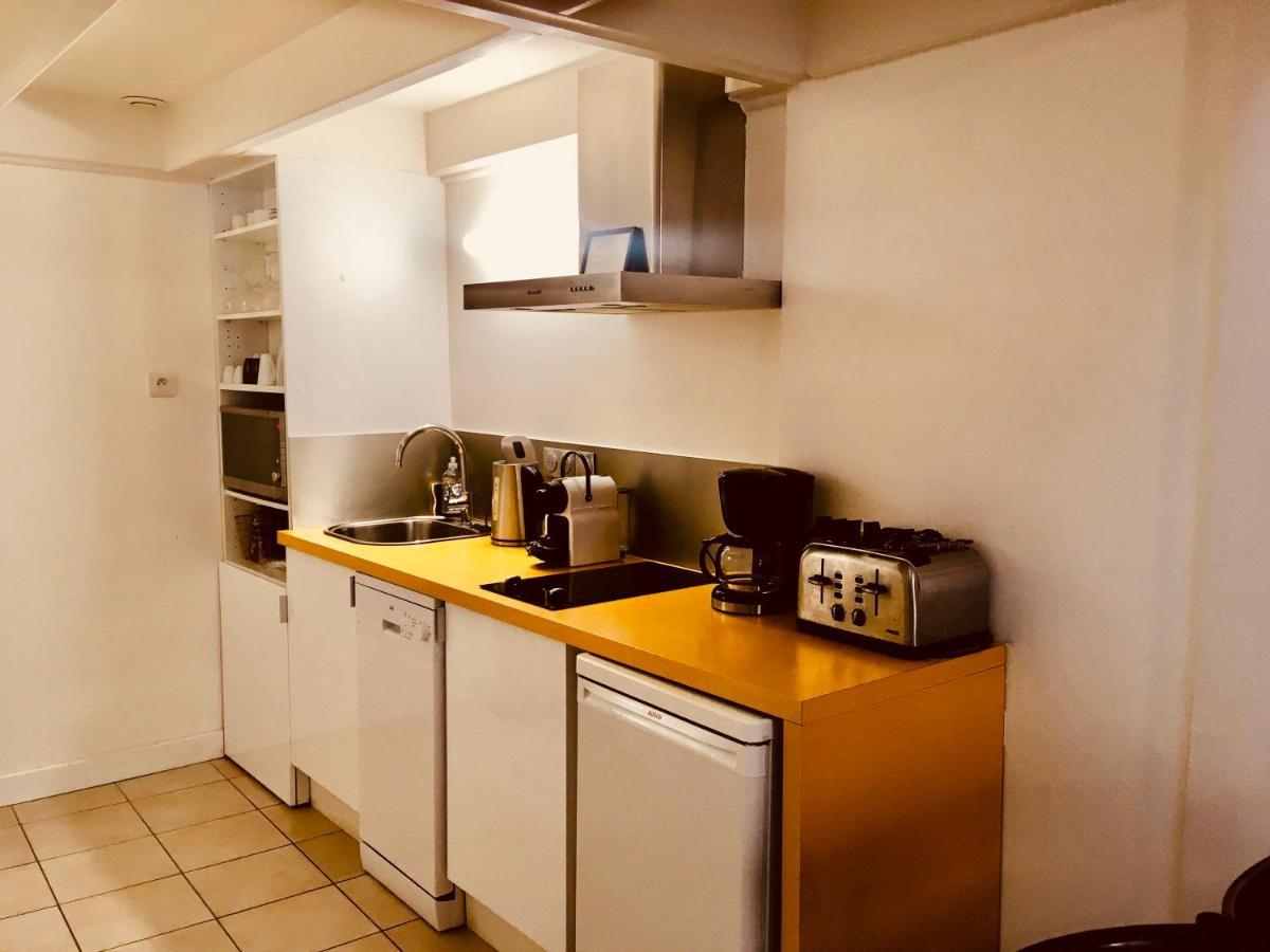 L'Atelier Du Vieux Port Avec Parking Apartment ลาโรแชล ภายนอก รูปภาพ