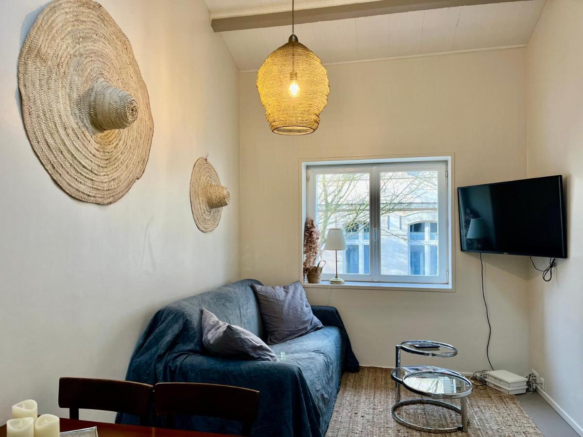L'Atelier Du Vieux Port Avec Parking Apartment ลาโรแชล ภายนอก รูปภาพ